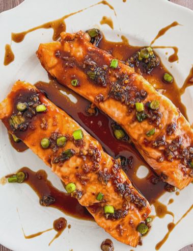 Honey Garlic Glazed Salmon