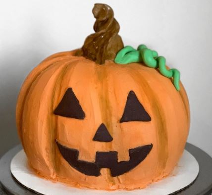 Jack-o'-Lantern Cake