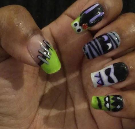 Mummy Wrap Nails