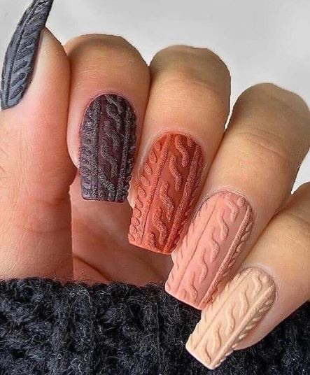 Sweater-Texture Nails