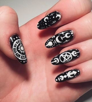 Witch’s Brew Nails