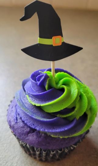 Witch’s Hat Cake