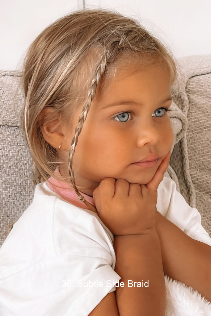 30. Subtle Side Braid